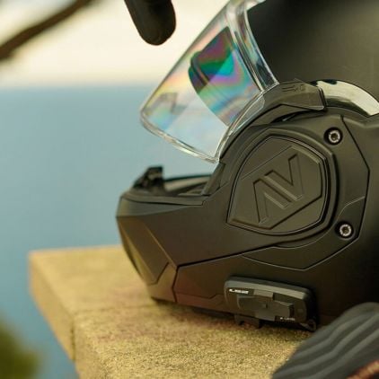 bluetooth communicator for ls2 strobe modular helmet washable liner with special flex LS2 | LS2 Intercom |