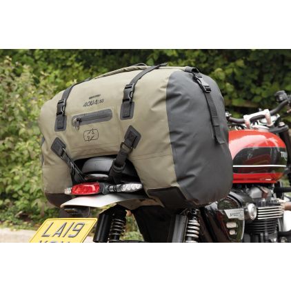 Bolsa Enrollable Oxford Aqua D-50 | 50 Litros Impermeable Para Moto | Fácil De Fijar En Deportivas, Custom O Scooter | Negra Y Resistente