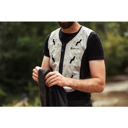 Inuteq Bodycool Smart-X cooling Vest - Chromeburner