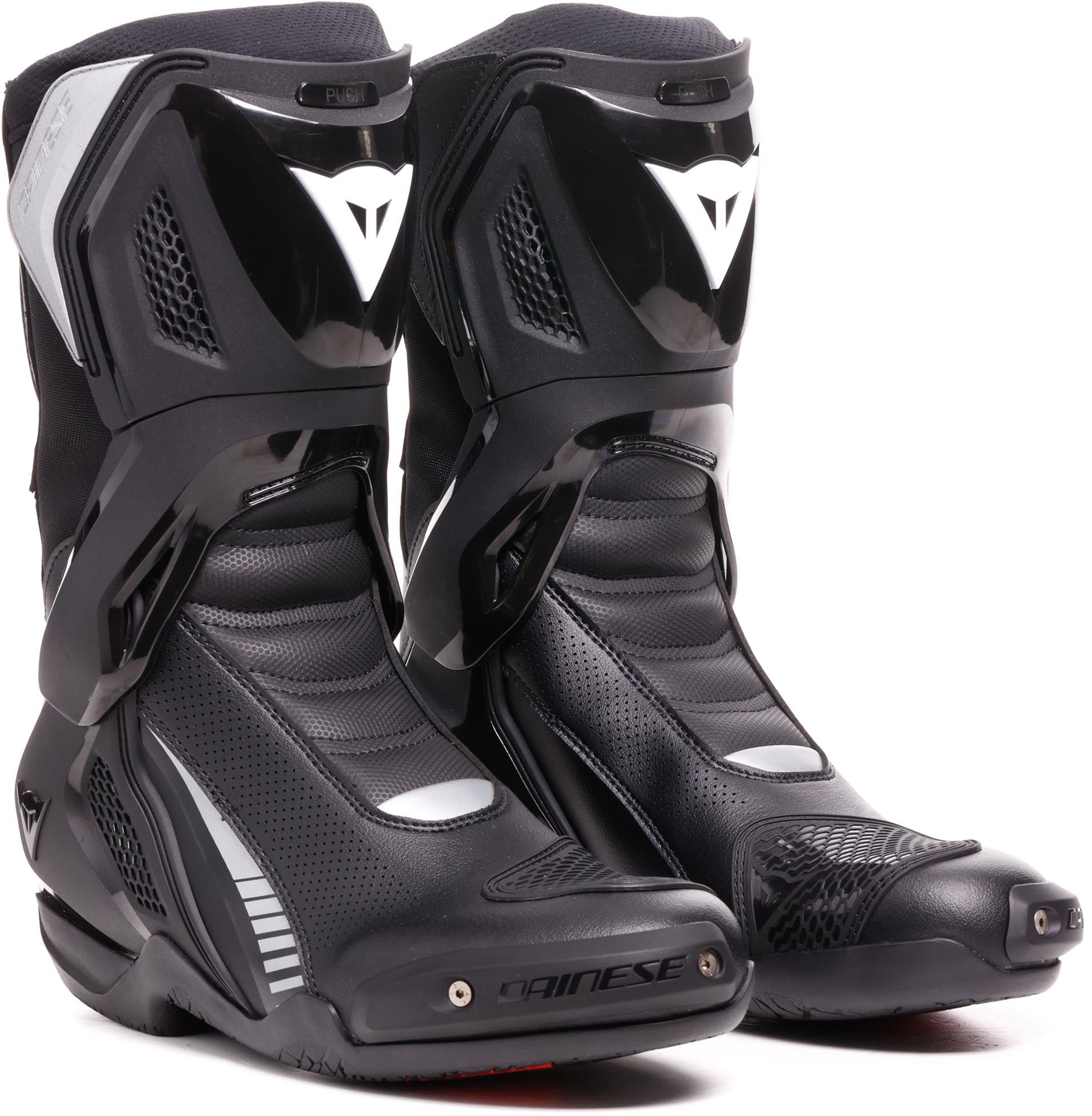 デバイスワークス　ダーツ Dainese Nexus 3 Air perforated Motorcycle Boots - Chromeburner